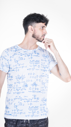 Rotación T-shirt en internet