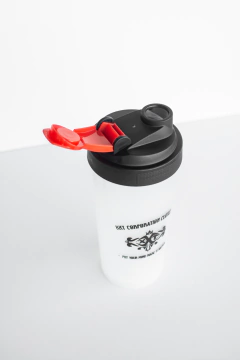 Shakeira Smoke na internet