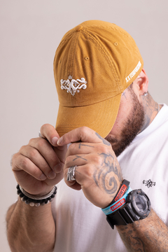 Boné Caramel Dadhat na internet