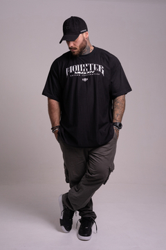 T-shirt Monxter Oversized na internet