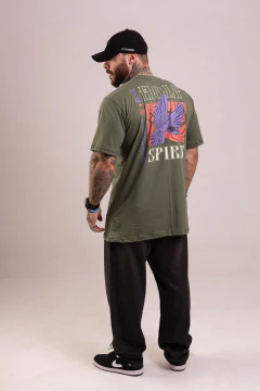 T-shirt Holy Verde na internet