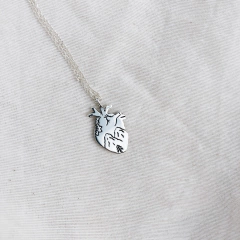 collar corazón anatomico - Ama