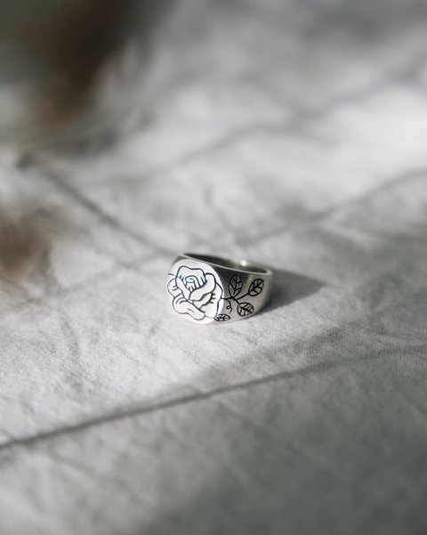anillo rosa