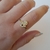 Anillo B127 Hamsa cz (dorado)