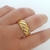 Anillo B22 dorado vintage