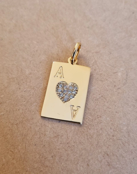 Dije carta corazon ( A PEDIDO)