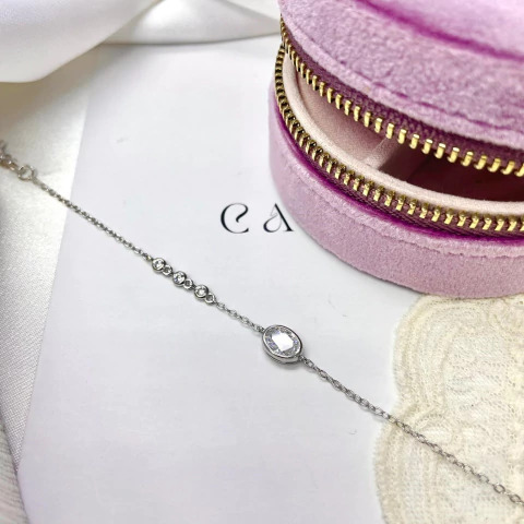 Pulsera Oval solitario