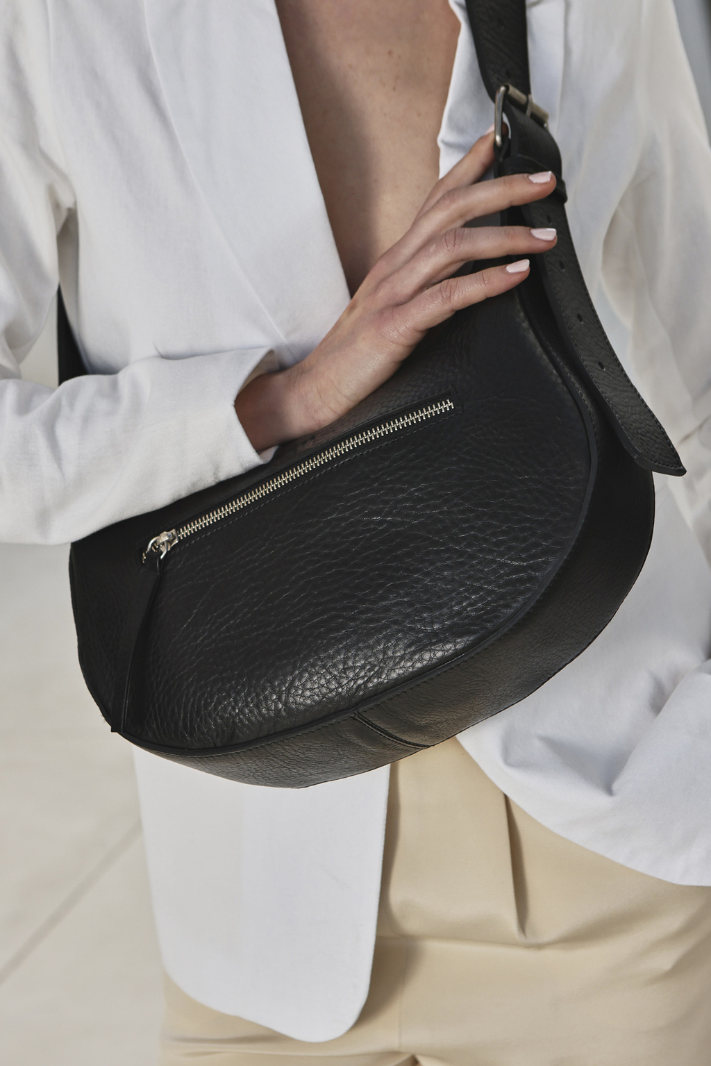 Cartera Luna Negra thumbnail 3