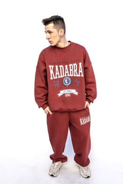 PANTALON HYPER COLLEGE BORDO - KADABRA