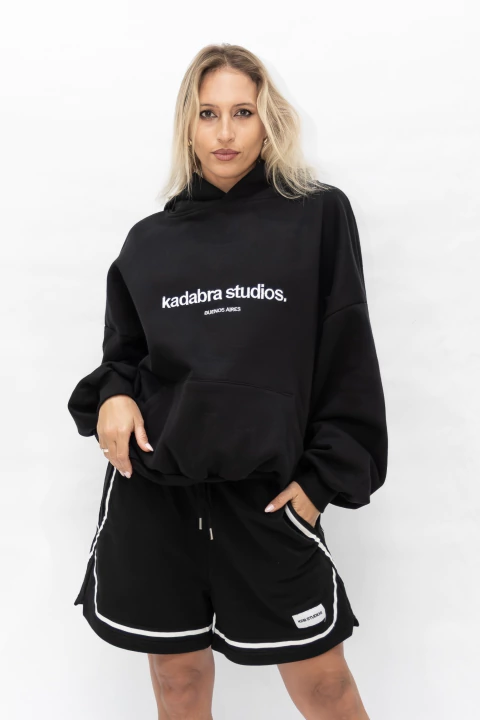 BUZO BOXY HEART BLK - comprar online