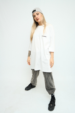 REMERA ULTRA OVERSIZE WHITE - comprar online