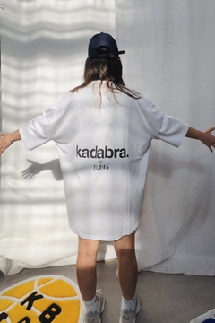 REMERA ULTRA CRAZY WHT - KADABRA