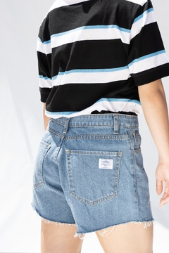 COMFY WIDE SHORTS LIGHTBLUE - tienda online