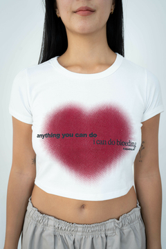 REMERA CROP BLEEDING WHT - comprar online