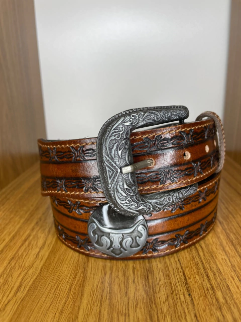 CINTO UNISEX ARAME COM MARGARIDA DE LONGHORN 712