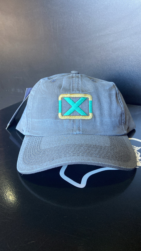 BONÉ TXS CINZA/LOGO VERDE E DOURADO TXS 083