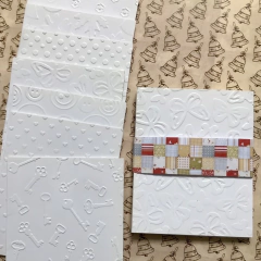 Pack x 10 tarjetas con embossing en internet