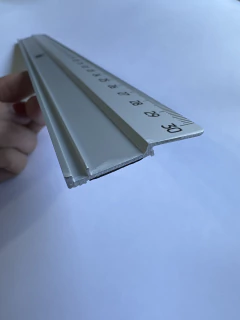 REGLA ANTIDESLIZANTE ALUMINIO 30 CM en internet