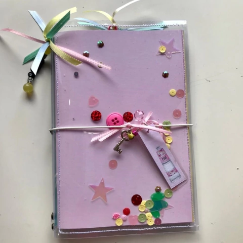 MIDORI KATU (TAPA Y 4 CUADERNILLOS)