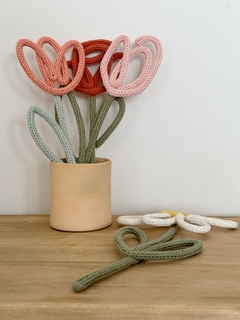 Imagen de Set flores tejidas