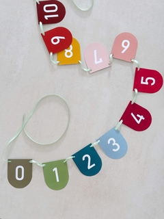 Guirnaldas NUMBERS multicolor en internet