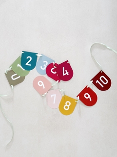 Guirnaldas NUMBERS multicolor - tienda online