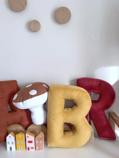 Imagen de Almohadon LETRAS