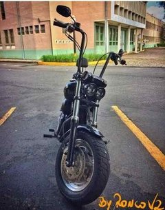 Imagem do Kit Guidão Seca Sovaco - 12" Pol. Altura - Tubo 1.1/4" Pol. - PRETO - Harley Davidson - Dyna