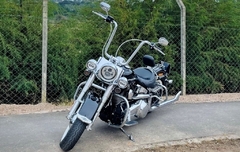 Kit Guidão e Cabos CROMADOS - Seca Sovaco - 18" Pol. Altura - Tubo 1.1/4" Pol. - Harley Davidson - Heritage (2018+) - loja online