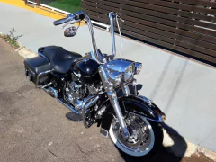 Imagem do Guidão Seca Sovaco - 18" Pol. Altura - Tubo 1.1/4" Pol. - CROMADO - Harley Davidson - (Com Acelerador Eletrônico)