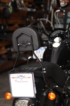 Sissy Bar Destacável - PRETO - Harley Davidson - Street Bob (2018+) - Ronco V2
