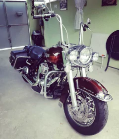 Imagem do Guidão Seca Sovaco - 12" Pol. Altura - Tubo 1.1/4" Pol. - CROMADO - Harley Davidson - (Com Acelerador Eletrônico)