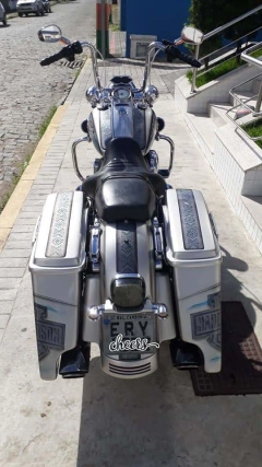 Kit Guidão Seca Sovaco - 14" Pol. Altura - Tubo 1.1/4" Pol. CURVE - PRETO - Harley Davidson - Road King (ABS) - loja online