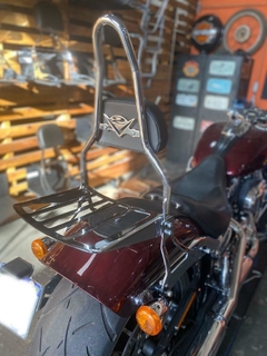 Sissy Bar com Easy Rider - Destacável - CROMADO - Harley Davidson - Breakout (até 2017) - loja online