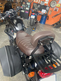 Sissy Bar Destacável - PRETO (marrom) - Triumph - Bonneville T120 (2017-2023) - Ronco V2