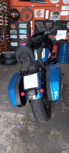 Sissy Bar Destacável - PRETO - Harley Davidson - Low Rider ST Fast Johnnie