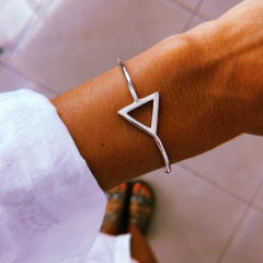 Semi esclava triangulo - plata 925 (cod 71)