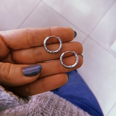 Argollas Facetadas (1,6 Cm) - Acero Quirúrgico (Cod 13)