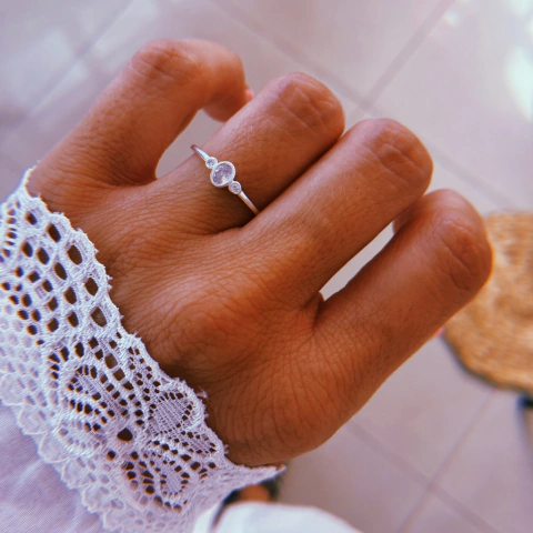 Anillo mini ovalo - plata 925 (cod 17)