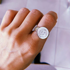 Anillo san benito 5 - plata y oro (cod 45)