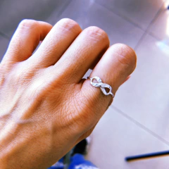 Anillo mini infinito - plata 925 (cod 12)