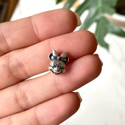 Charm carita minnie (cod 25)