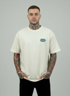 Camiseta Streetwear Prime - Uzi Circle na internet