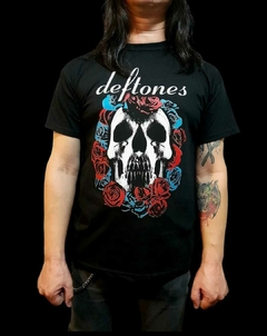 Remera Deftones - Deftones (calavera)