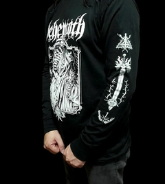 Remera Behemoth Manga Larga