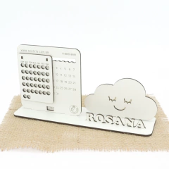 5 Calendário Infinito Display Nome Personalizado Mdf Branco - Chuva de Benção
