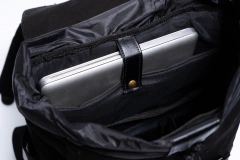 Mochila Urbana Negra - comprar online