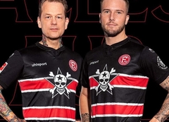 Camiseta retro Fortuna Düsseldorf Die Toten Hosen - Camisetas Retro Ba
