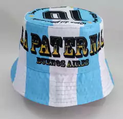 Pilusos retro confeccionados a pedido para La Casa de D10S, la mitica casa en el barrio de Paternal donde vivió Diego Maradona en su paso por Argentinos Juniors, tenemos el orgullo de haber realizado este hermoso trabajo para Cesar, actual dueño y adminis