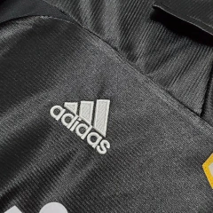 Camiseta retro Real Madrid 2000 alternativa negra - tienda online